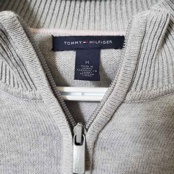 Tommy Hilifiger 100% Cotton Zipper Collar Sweater - Picture 3 of 5